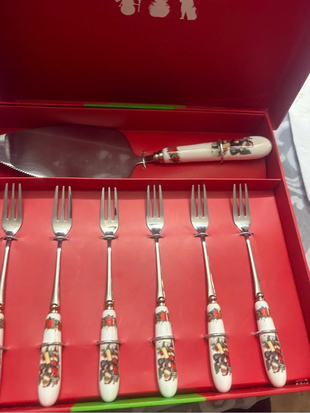 Festive White Ceramic-Handled Cake Server and Dessert Fork Set